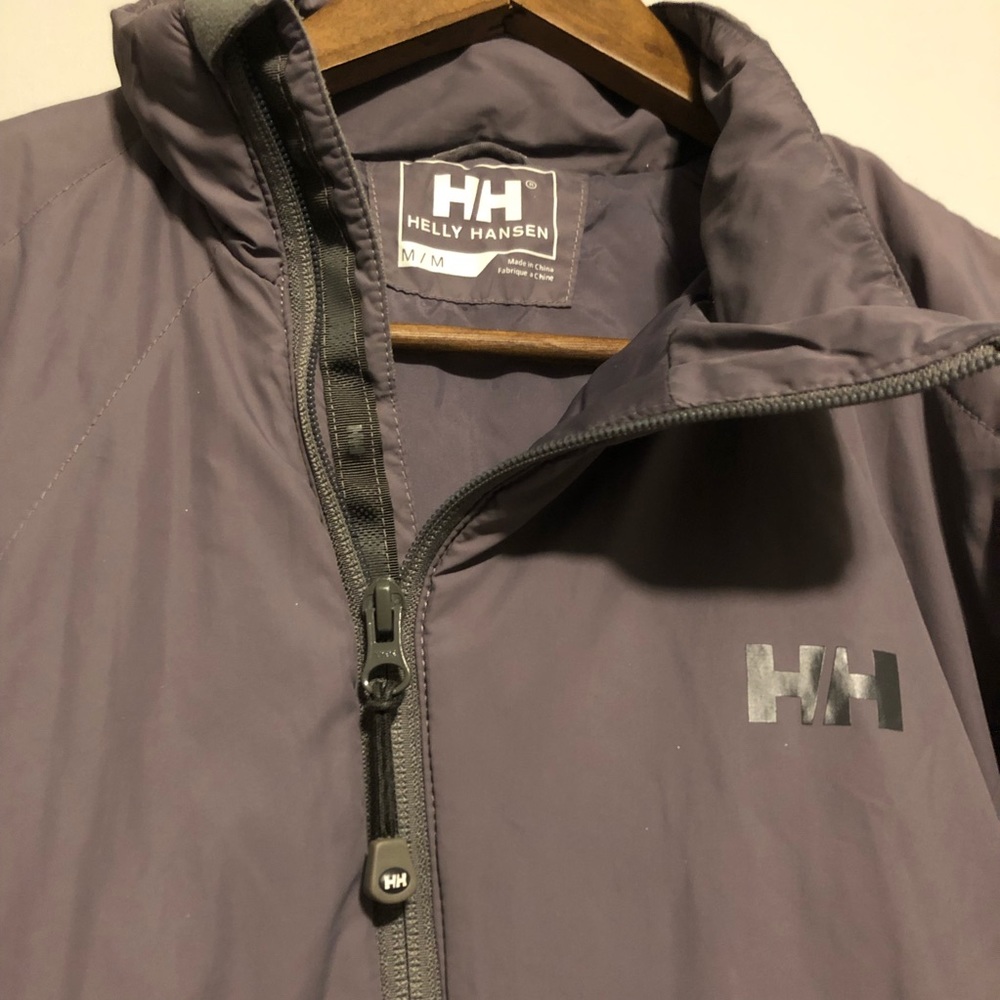 Helly Hanson - image 1